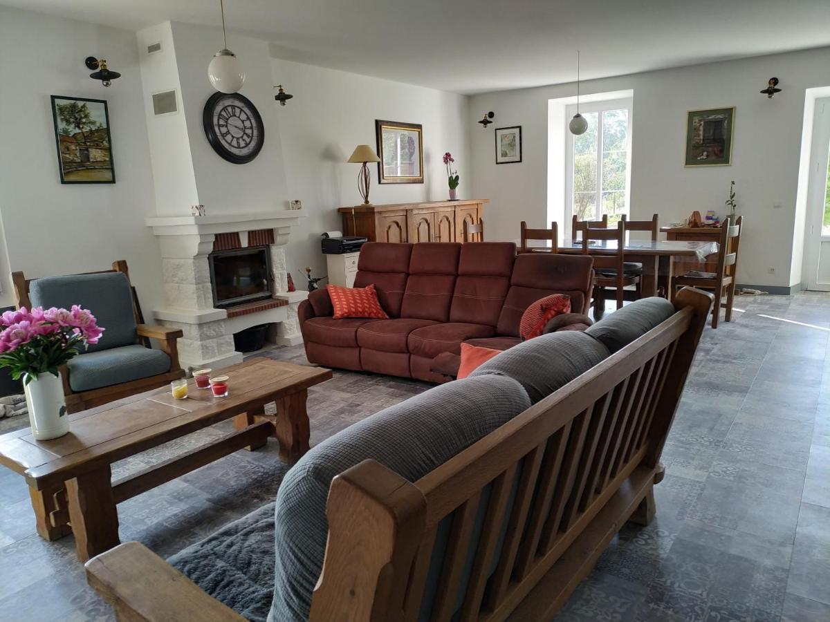 Chambre D'Hotes De Lamy 2 Pierrerue  外观 照片